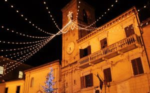 Luminarie Natale A Mombaroccio Piazza Barocci